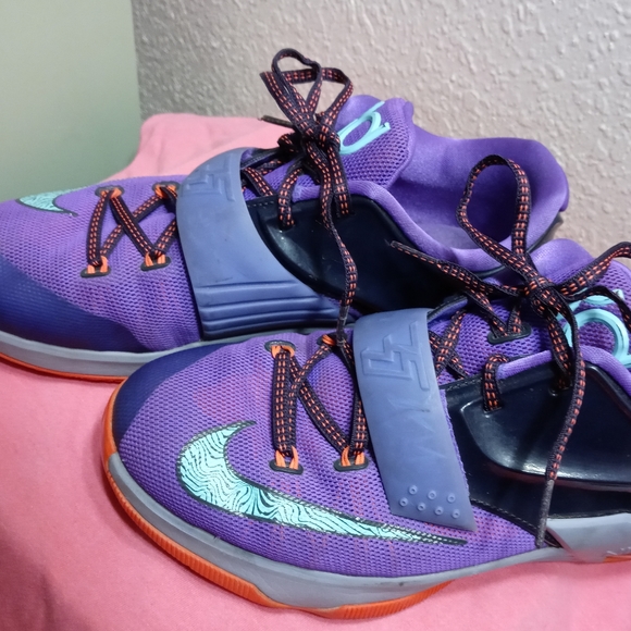 Nike Air KD7 Hyper Punch Kevin Durant Basketball Sneakers 7Youth - Picture 4 of 13